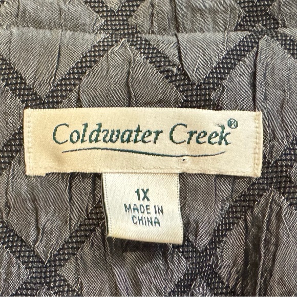 Coldwater Creek lightly quilted silver jacket, size 1x - Picture 3 of 8